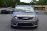 Used 2017 Chrysler Pacifica Touring-L Plus image 3