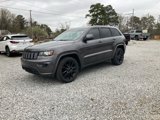 Used 2019 Jeep Grand Cherokee Altitude image 2