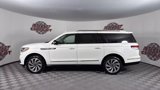 Used 2023 Lincoln Navigator L Reserve image 4