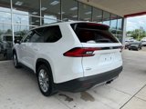 Used 2024 Toyota Grand Highlander Platinum image 6