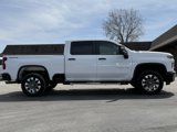 Used 2022 Chevrolet Silverado 2500 Custom w/ Custom Value Package image 5