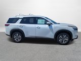 New 2025 Nissan Pathfinder SL image 3