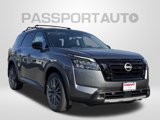 New 2025 Nissan Pathfinder SL w/ SL Premium Package image 2