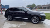 Used 2017 Audi Q7 3.0T Premium Plus w/ Premium Plus Package image 4