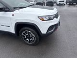 New 2025 Jeep Compass Trailhawk image 4