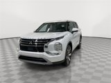 New 2025 Mitsubishi Outlander SE image 4