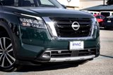 New 2025 Nissan Pathfinder Platinum image 3