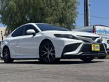 Used 2022 Toyota Camry SE image 2