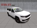 Used 2023 Jeep Wagoneer L Series II image 2