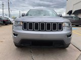Used 2021 Jeep Grand Cherokee Laredo image 2