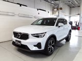 Used 2024 Volvo XC40 B5 Core image 2