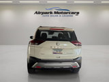 Used 2023 Nissan Rogue Platinum image 4