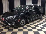 Used 2019 Chrysler Pacifica Touring-L Plus w/ Advanced Safetytec Group image 3