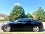 Used 2017 Chrysler 300 C image 3