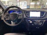 New 2025 Chrysler Pacifica Select image 6