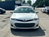 Used 2013 Toyota Avalon XLE image 2