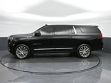 Used 2022 GMC Yukon XL Denali image 4
