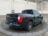 Used 2018 Nissan Titan SV w/ SV Convenience Package image 5