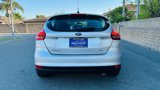 Used 2017 Ford Focus SE image 5