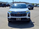 New 2026 Chevrolet Equinox LT image 2