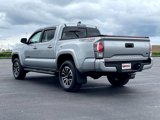 Used 2022 Toyota Tacoma TRD Sport w/ Technology Package image 5