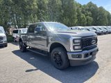 New 2025 Ford F250 4x4 Crew Cab Super Duty image 3