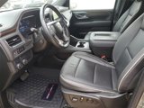 Used 2023 Chevrolet Suburban Premier image 4