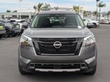 New 2025 Nissan Pathfinder SL w/ Black Appearance Package image 3