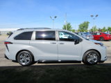 Used 2023 Toyota Sienna XSE image 3