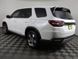 Used 2024 Honda Pilot EX-L image 4
