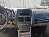 Used 2017 Dodge Grand Caravan SXT image 3