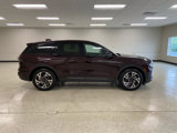 Used 2024 Lincoln Nautilus Premier w/ Equipment Group 102A image 6