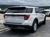 Used 2025 Ford Explorer Active w/ Active Comfort Package image 5