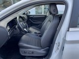 Certified 2023 Volkswagen Jetta SE w/ Panoramic Sunroof Package image 6