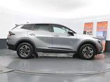 Used 2024 Kia Sportage LX image 4