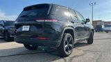 New 2025 Jeep Grand Cherokee Limited w/ Luxury Tech Group II image 3
