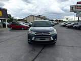 Used 2019 Toyota Highlander XLE image 3