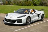 Used 2024 Chevrolet Corvette Z06 w/ Z07 Performance Package image 3