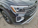 New 2025 Volkswagen Atlas Peak Edition SE image 3