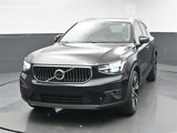 Used 2024 Volvo XC40 B5 Plus image 3