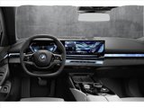 New 2026 BMW 550e xDrive w/ Premium Package image 2