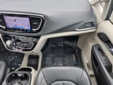 Used 2022 Chrysler Pacifica Touring-L image 4