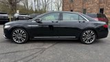 Used 2017 Lincoln Continental Reserve w/ Climate Package image 2