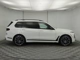 New 2026 BMW X7 M60i image 4