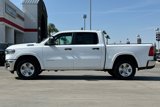 New 2025 RAM 1500 4x4 Crew Cab image 3