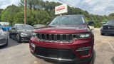 Used 2022 Jeep Grand Cherokee Limited image 2