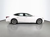 New 2025 Lexus LS 500 image 4