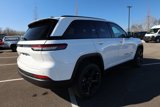 New 2025 Jeep Grand Cherokee Altitude image 5
