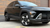 Used 2025 Hyundai Kona SEL image 2
