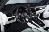 Certified 2025 Porsche Macan image 4